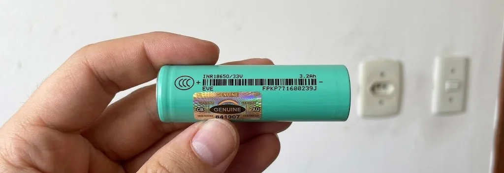 Célula EVE 18650 33V